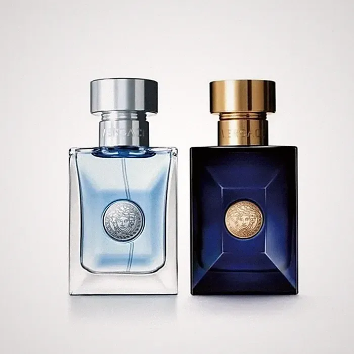 Versace Dylan Blue EdT Herren-Geschenkset 30 ml (2-Teilig) Duft NEU OVP