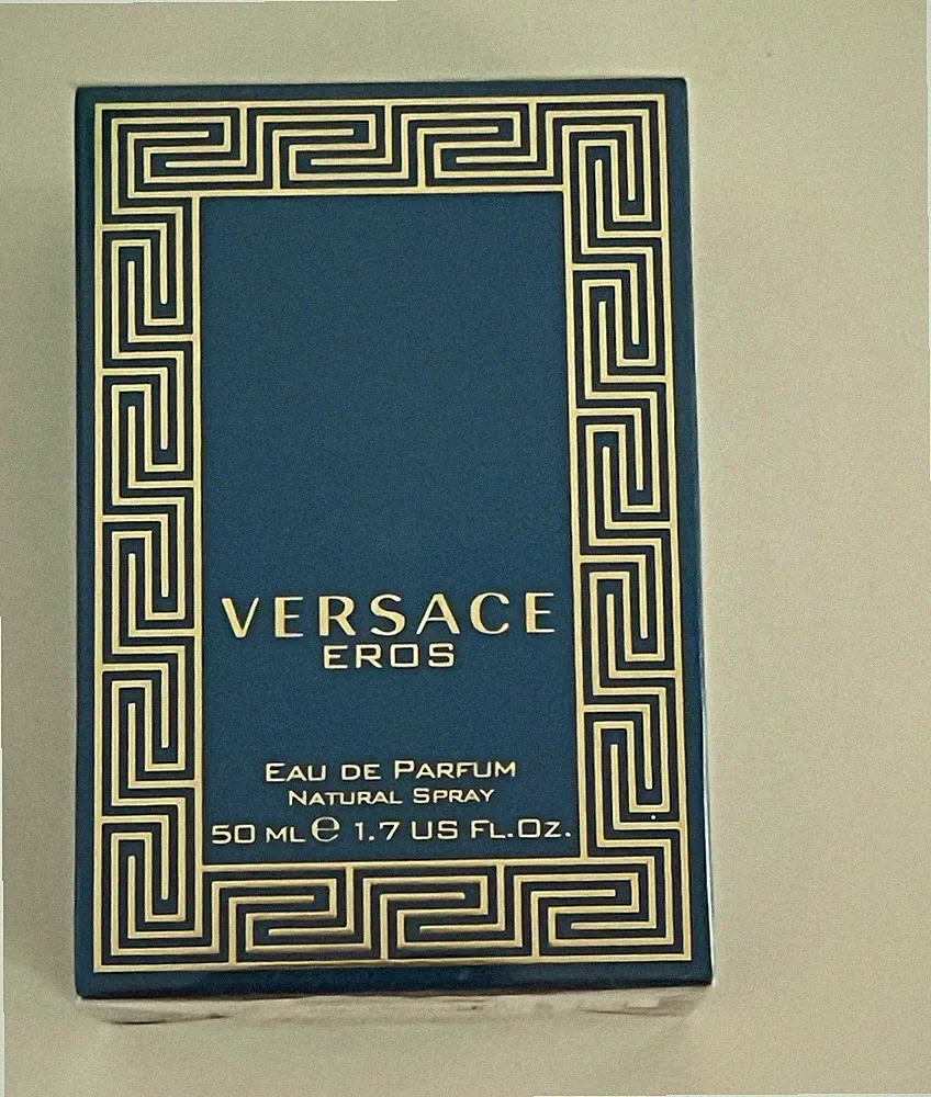 Versace Eros Eau de Parfum Natural Spray 50 ml Reisegröße MPN 74010B