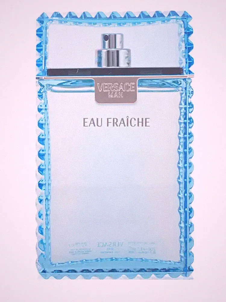 Versace Man Eau Fraiche Eau de Toilette Herrenparfum 200 ml Duft NEU OVP