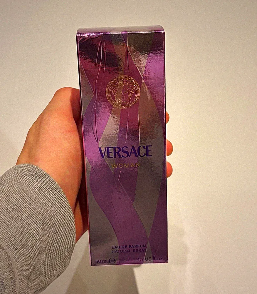 Versace Versace Woman Eau de Parfum Spray Natürliches Spray 50 ml