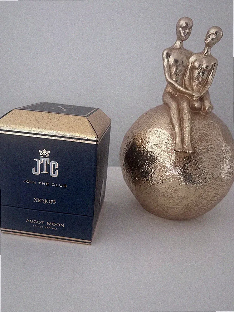 XERJOFF ASCOT MOON – JOIN THE CLUB – DISCONTINUED – SELTENE JTC-RARITÄT