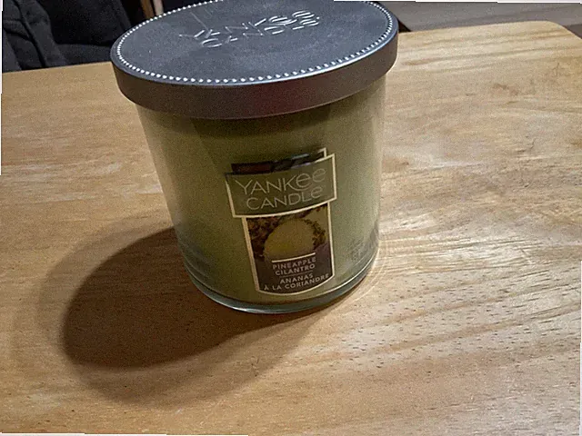 Yankee Candle 7 oz Pineapple Cilantro New Fruit Collection Summer Scent