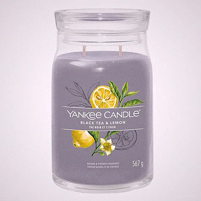 Yankee Candle Signature Large Scented Jar Candle - Black Tea & Lemon Fragrance