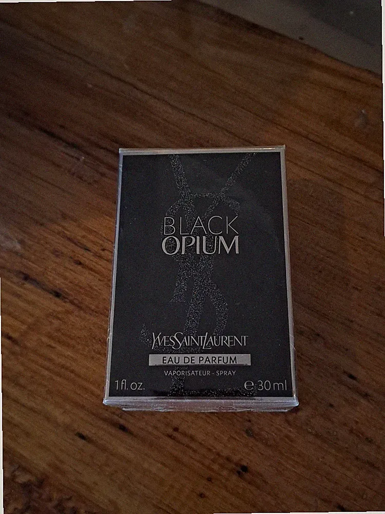 Yves Saint Laurent Black Opium Eau de Parfum 30 ml
