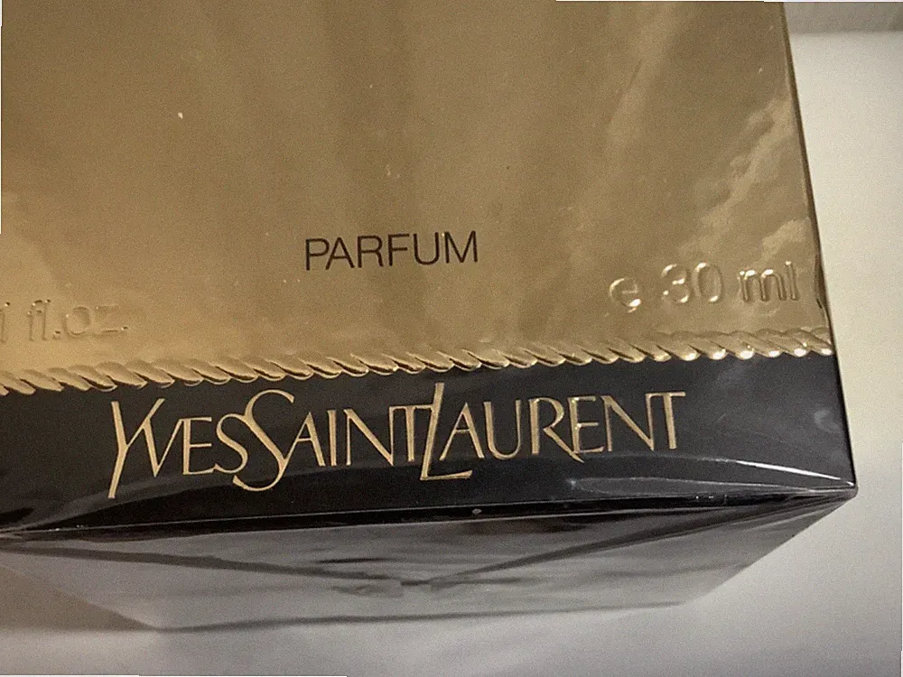YVES Saint Laurent Champagner Parfum Extrait 30 ml. Neu in Zellophan.